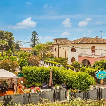 Chiara Apartman Giardini Naxos