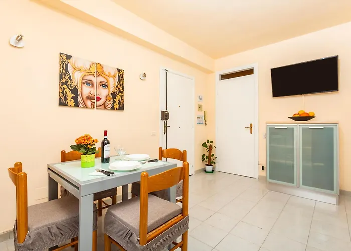 Chiara Apartment Giardini-Naxos