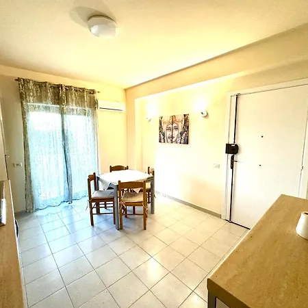Chiara Apartment Giardini Naxos