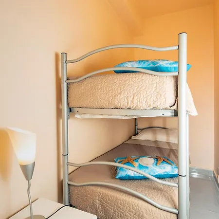 Chiara 贾迪尼-纳克索斯