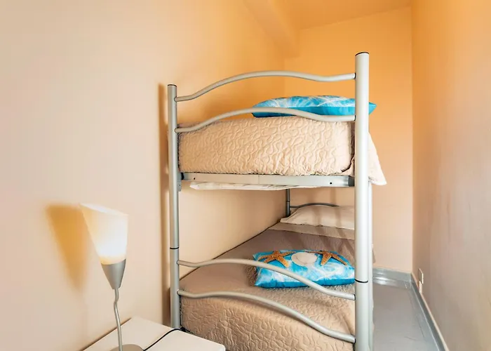 Chiara ジャルディーニ・ナクソス